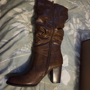 Elegant Brown Heeled Boots for Women